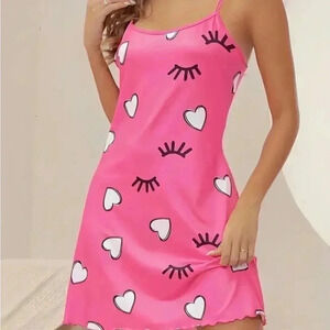 Women's Heart & Eyelash Print Sleep Dress - Size 4